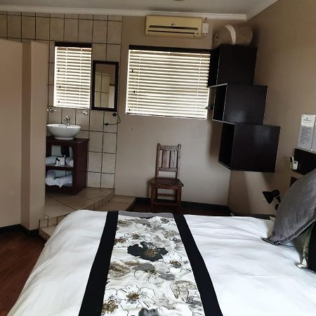 Tsessebe Guesthouse Bloemfontein Luaran gambar