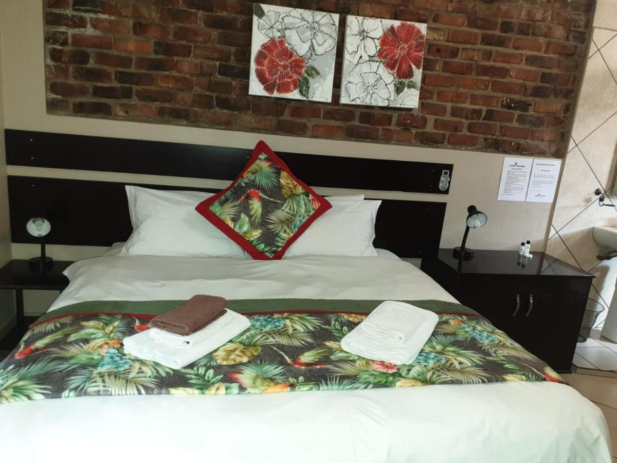 Tsessebe Guesthouse Bloemfontein Luaran gambar