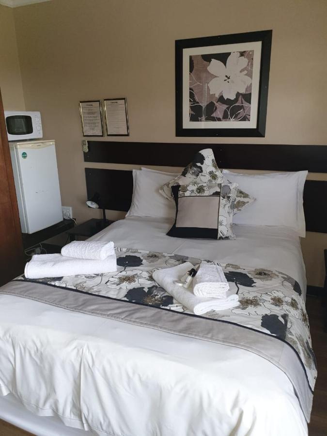 Tsessebe Guesthouse Bloemfontein Luaran gambar